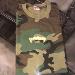 Authentic Supreme shirt sleeve t shirt